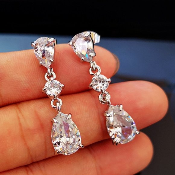 Romantic Bride Wedding Accessories Jewelry Exquisite Teardrop Zircon Dangle - Picture 1 of 3